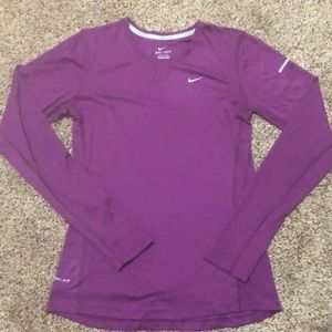 Nike running top